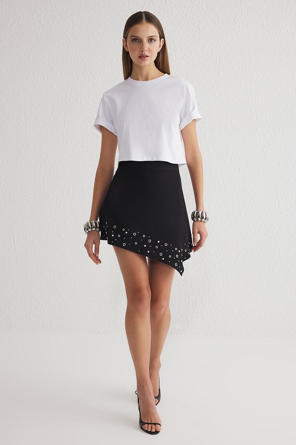 Trendyol Collection-Czarna, błyszcząca, tkana krótka spódnica TPRSS25ET00003 1