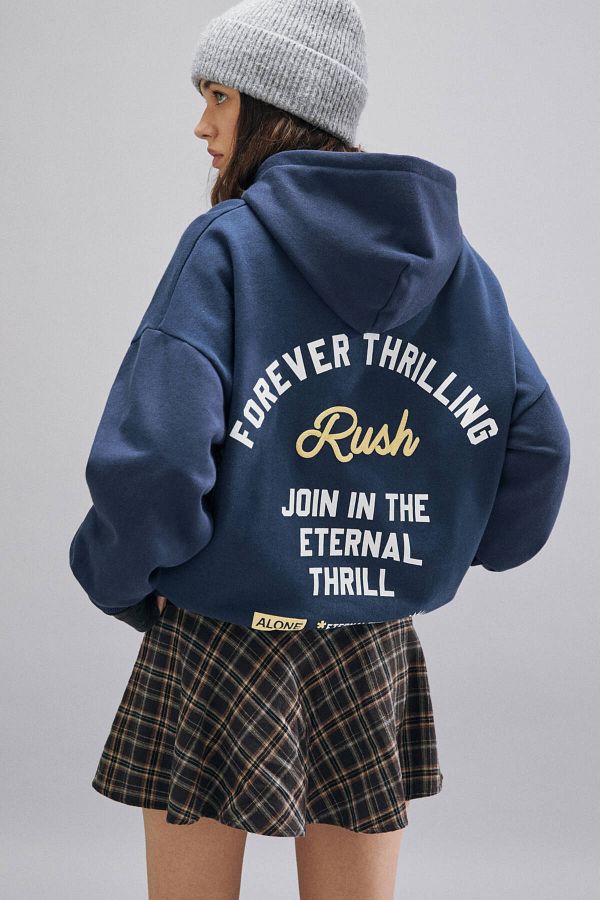 Pull & Bear-سويت شيرت بشعار 1
