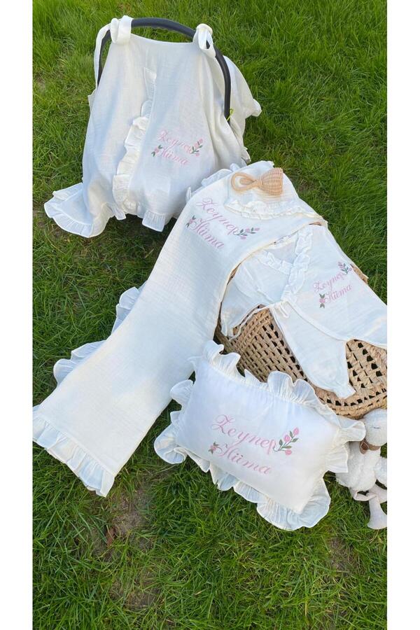 VolleM İsimli Nakışlı Müslin 5'li Hastane Çıkış Seti