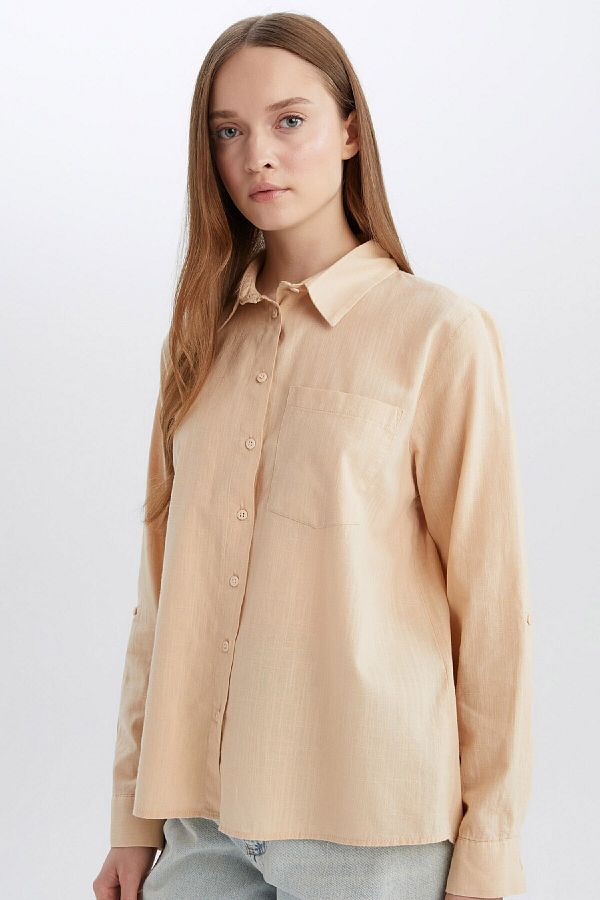 DeFacto-Basic-Langarmshirt mit gerader Tasche und normaler Passform W7734AZ25SP 1