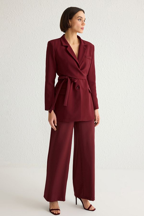 Trendyol Collection-Zweireihige, kastanienbraune Blazerjacke mit Gürtel – gefüttert, gewebt, TWOAW21CE0320 1