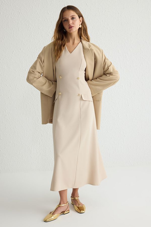 Trendyol Modest-Beigefarbenes Giletkleid aus gewebtem Stoff TCTSS25EB00026 1