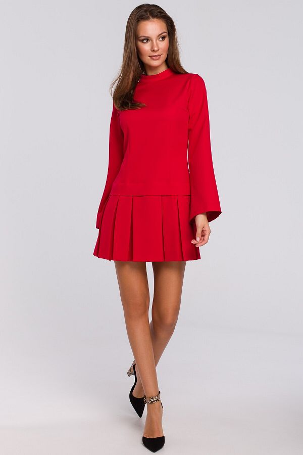 Makover-Dress with inverted pleats at the bottom 1