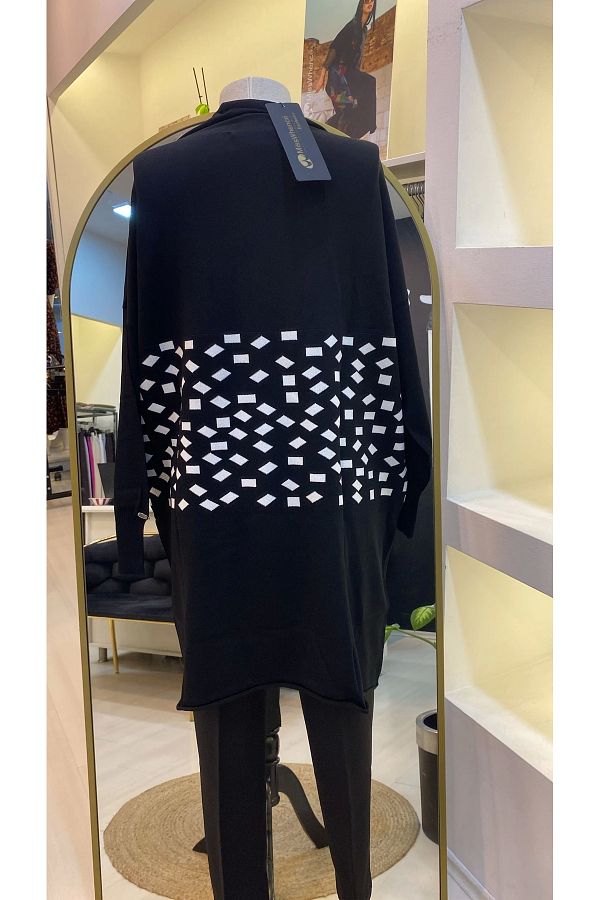 MissWhence-Ecru 242 Model Mi̇sswhence Knitwear Checkered Tunic 1