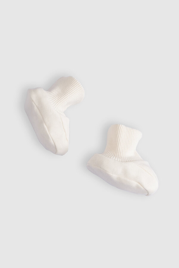 Little Gusto Organik Pamuk Yenidoğan Ekru Patik