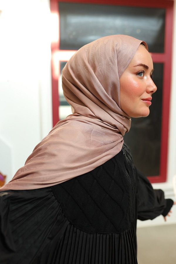 Silk Home-Spoon Pattern Jacquard Deluxe Shawl - Powder 1