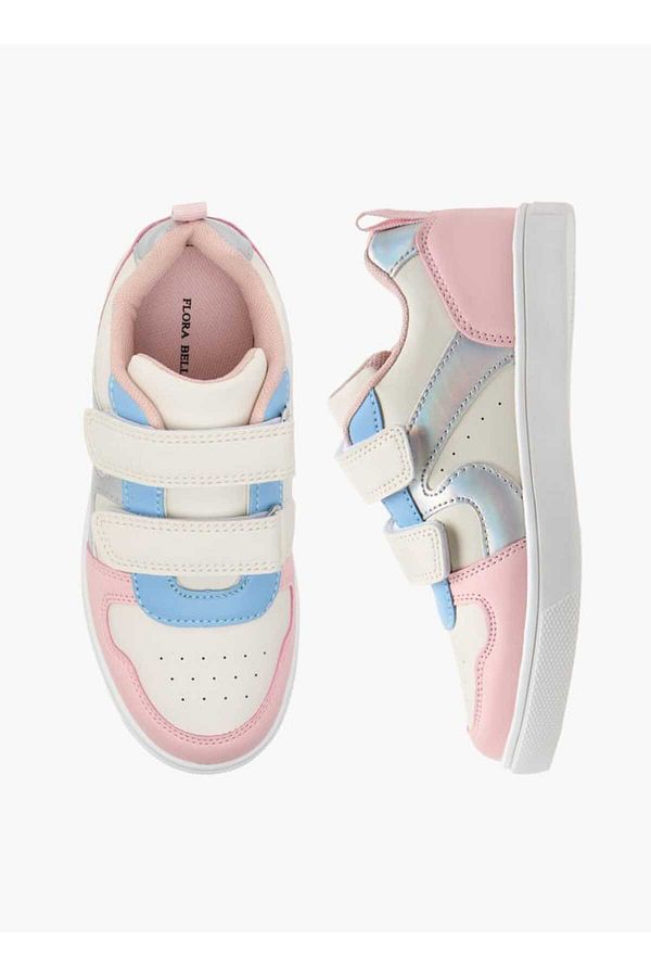 Flora Bella by Shoexpress-Flora Bella Colourblock Sneakers with Hook and Loop Closure 1