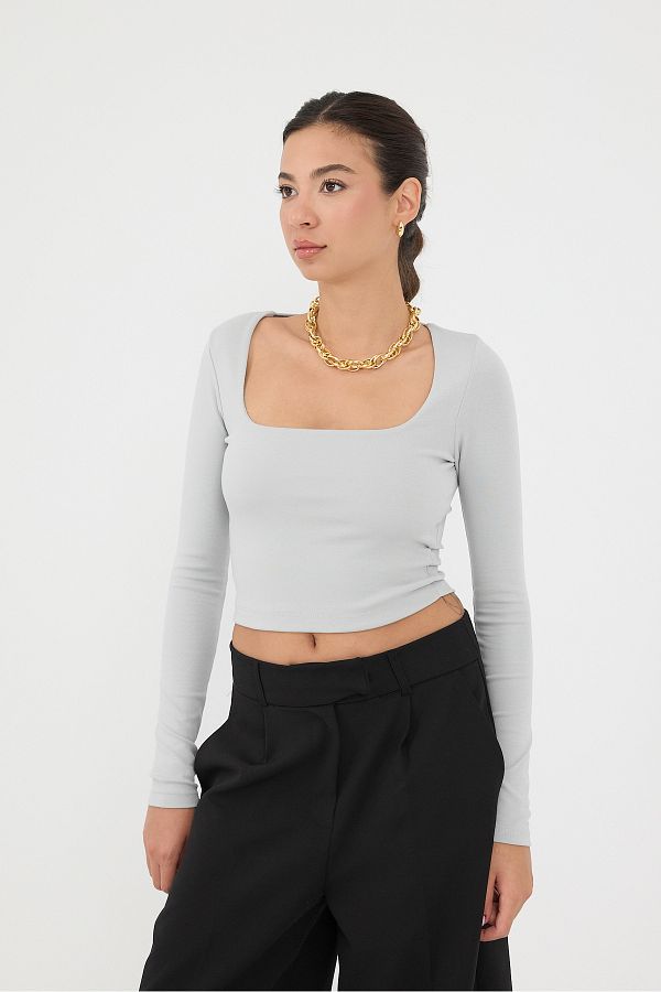 Addax-Square Neck Long Sleeve Basic Crop Blouse B3713-J1 1