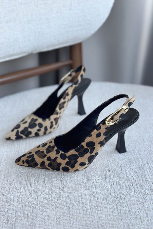 GOFFSHOES-Dámské boty na podpatku Ovis Pointed s leopardím vzorem 1