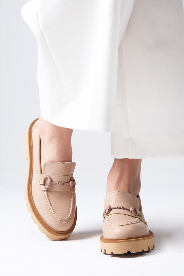 Mio Gusto-Gail hautfarbene, lässige Oxford-Schuhe für Damen mit dicker Sohle 1