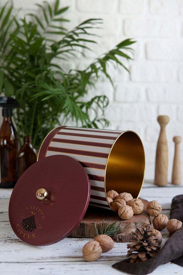 Hesaplı Kasa-Festive Patterned Round Metal Storage Container, 17.5 X 18 Cm, 4.1 Lt 1