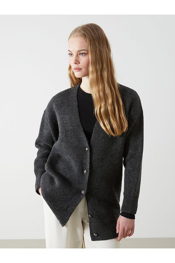 LC Waikiki-Lcw Vision V-Neck Women's Knitwear Cardigan 1