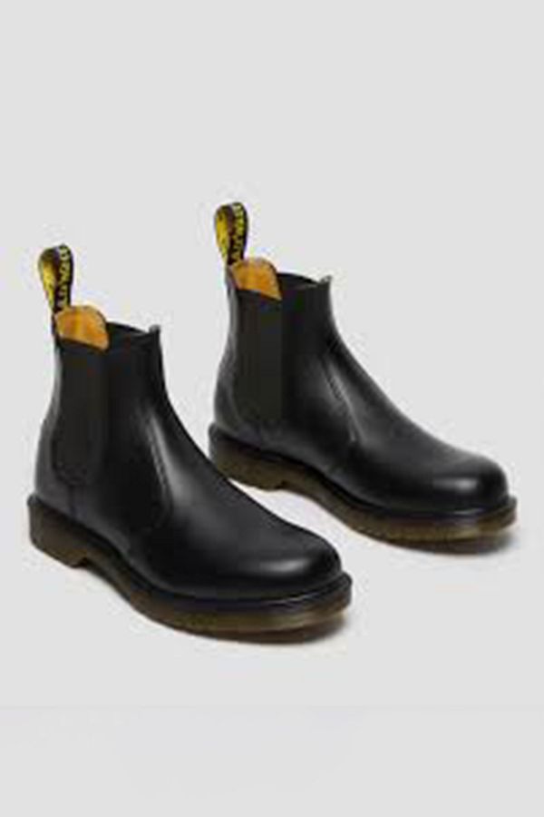 Dr. Martens-Schwarze Stiefel & Stiefeletten 1