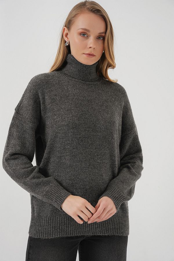 Bigdart-15917 Dámský oversize pletený svetr s rolákem – antracit 1