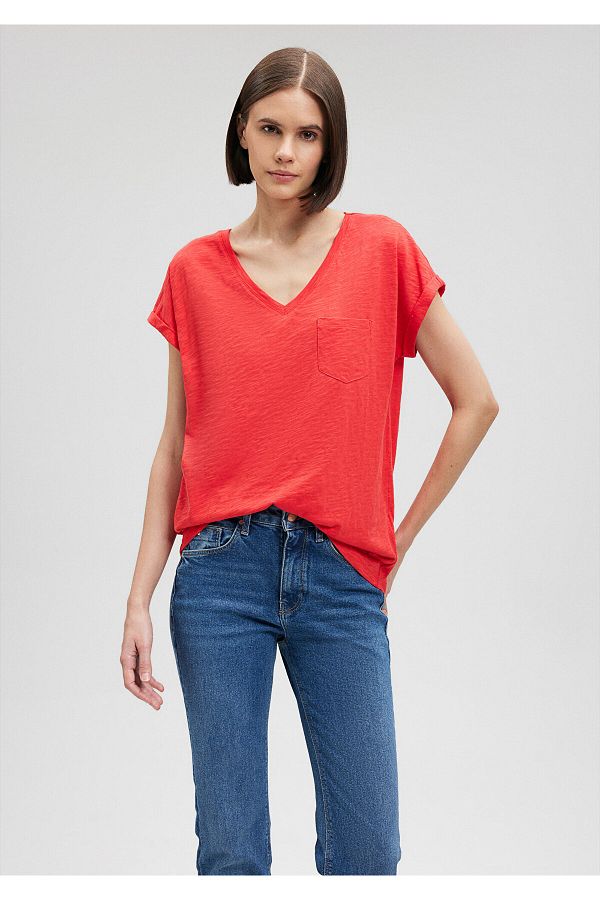 Mavi-V-Neck Red Basic T-Shirt Loose Fit / Loose Relaxed Fit1600961-71083 1