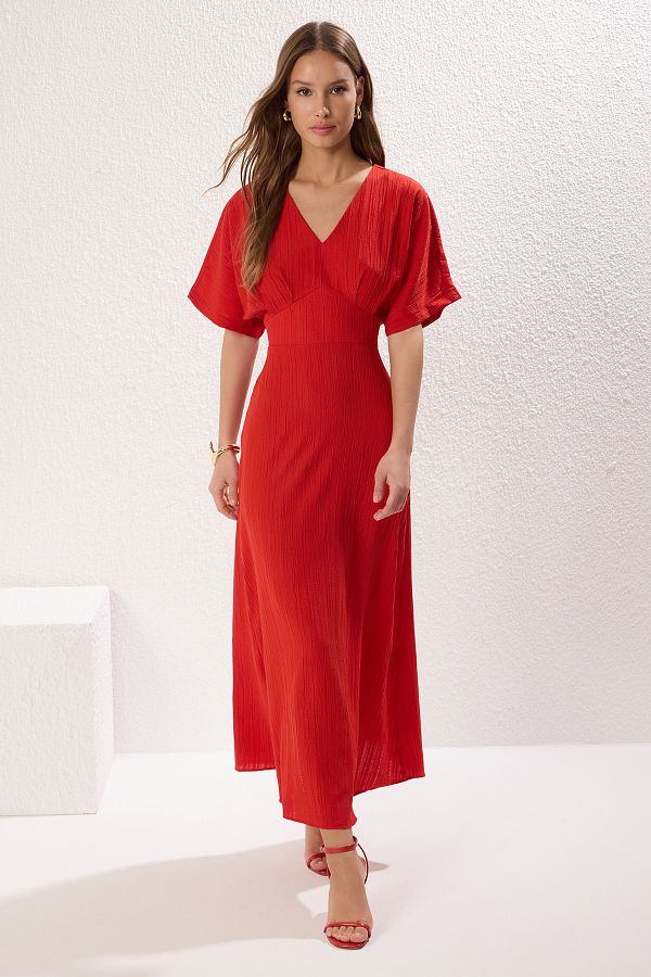 Trendyol Collection-Červený A-Line Corsage Detail Maxi tkané šaty s výstřihem do V, Twoss24El00620 1