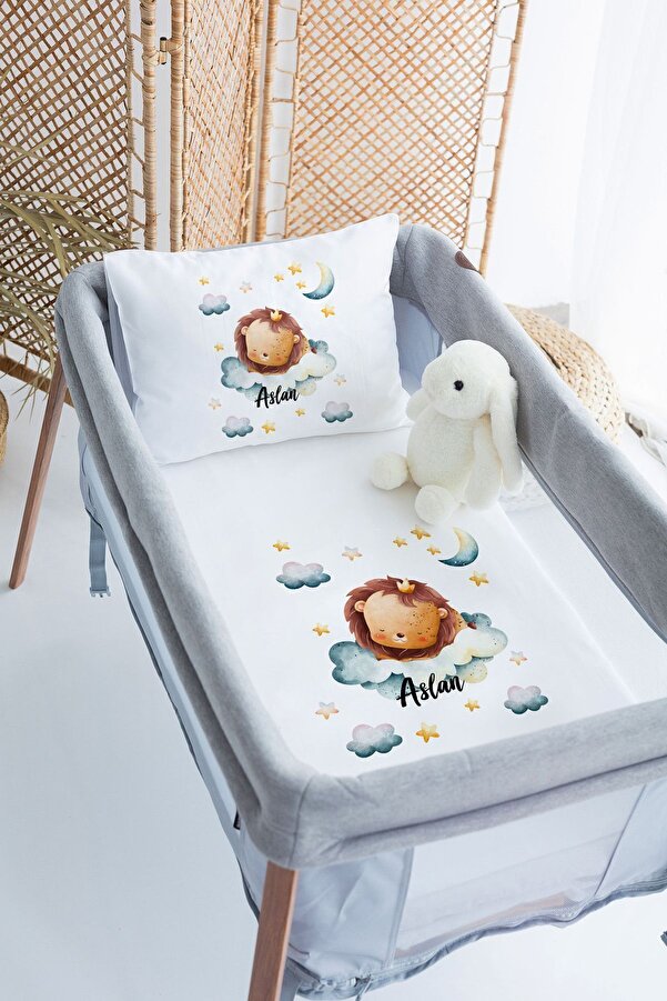 Lilabio %100 Pamuk Saten İsme Özel İsimli 70x120 Park Yatak Nevresim Seti Aslan