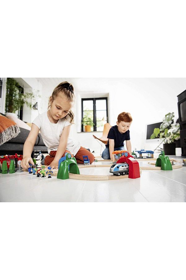 BRIO-World Smart Action Tunnel 33935 1