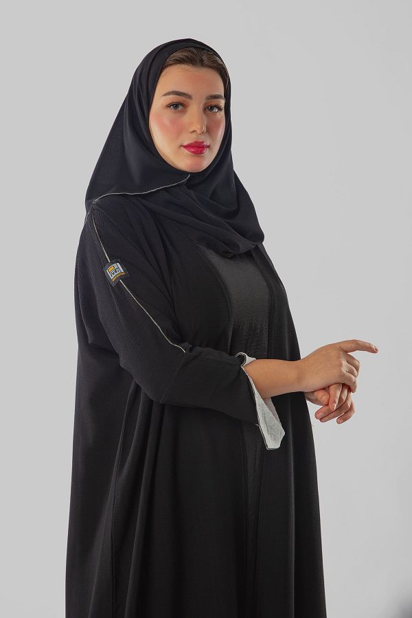 outline-Abaya with distinctive sleeves 1