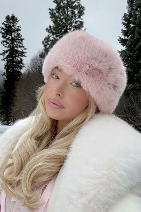 Mollycrush-Trend Faux Fur Women's Pink Heart Hat Russian Soviet Style - New Year, Christmas Gift 1
