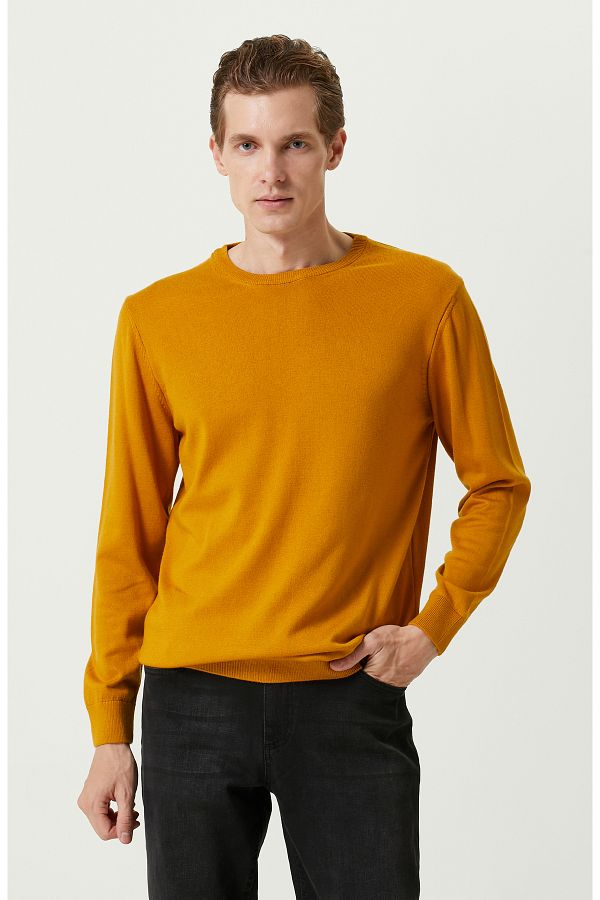 Network-Mustard Crew Neck Sweater 1