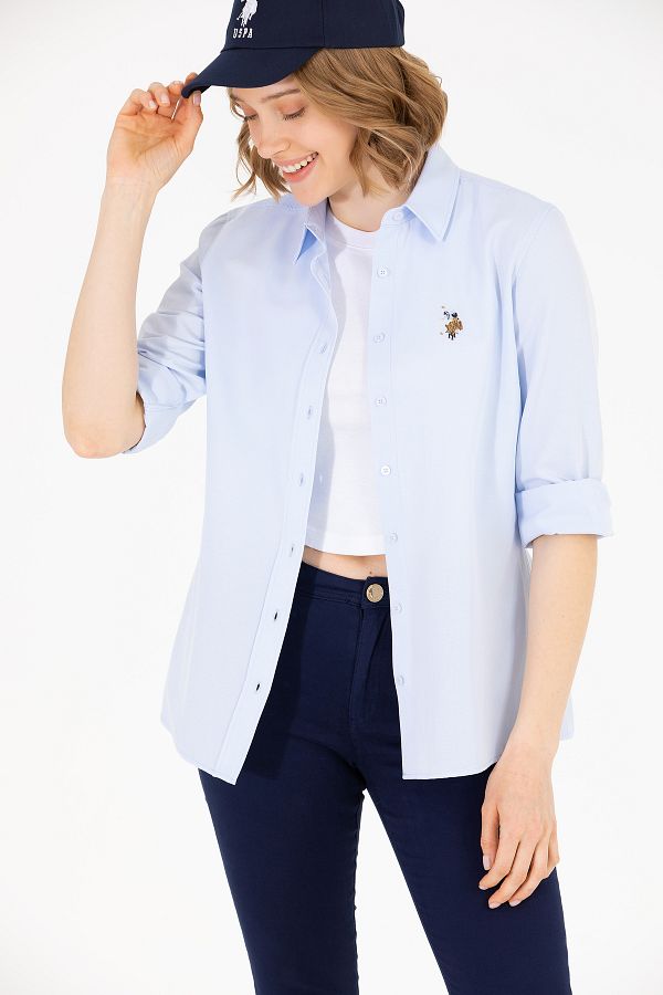 U.S. Polo Assn.-قميص نسائي أساسي أزرق فاتح بأكمام طويلة 50262888 -VR003 1