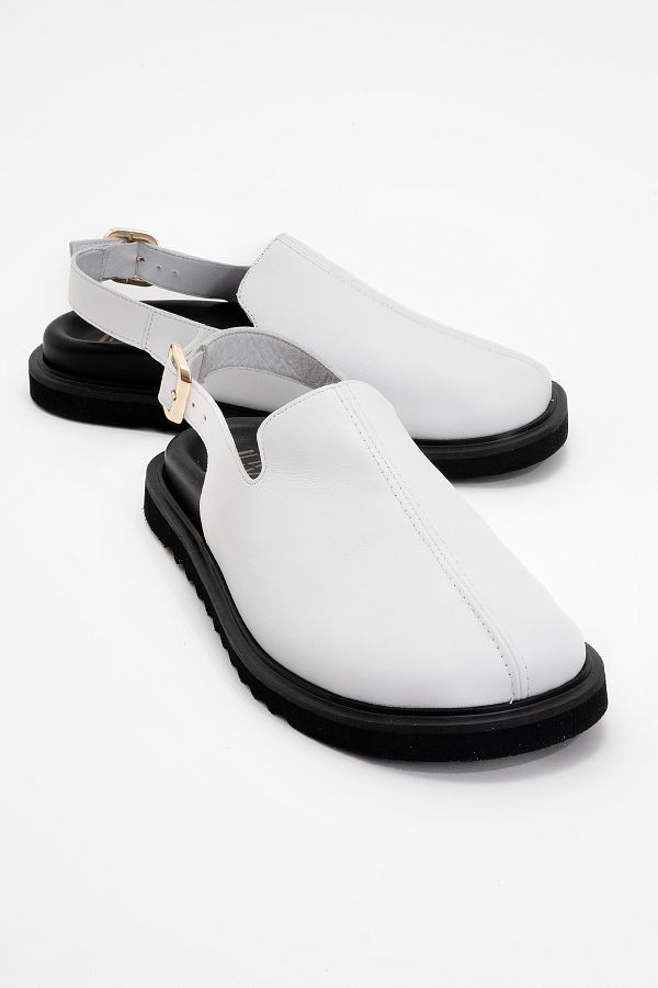 LuviShoes-Sandale de damă din piele naturală LABY cu piele albă 1