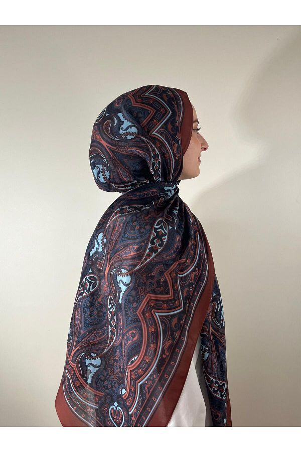 Azrina-Rihan Pattern Soft Shawl 1
