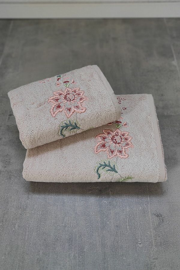 Sevim-Tivoli 2-Piece Embroidered Floral Towel Set - Bamboo Julia Cappuccino 1