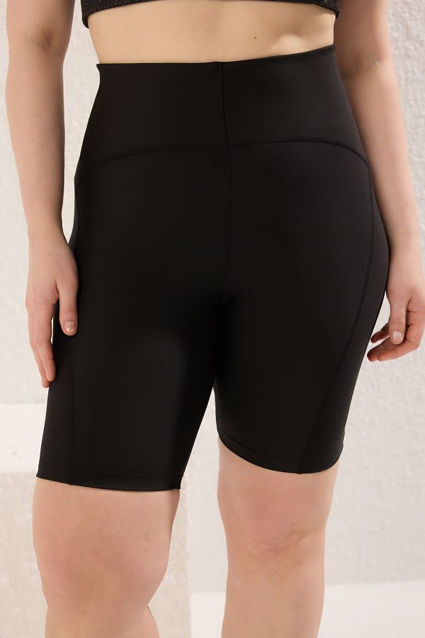 Trendyol Curve-Schwarze, kurze, gestrickte Sport-Leggings mit hoher Taille für Taucher/Scuba TBBSS25AY00000 1