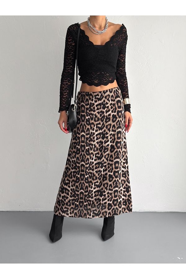 YUSUF CAN KARATAŞ KARATAŞ GİYİM-Fusta de damă neagră cu model leopard, cu talie elastică, lungă din țesătură de viscoză, model clopot 1