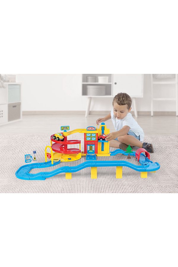 Dolu-Toy Large Parking Lot 5154 1