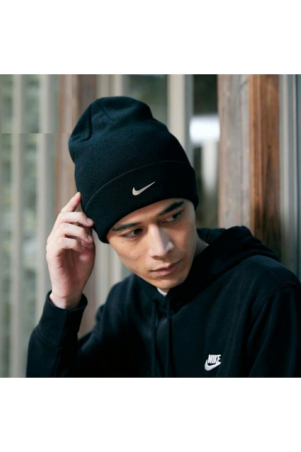 Nike-Nikemetal Swoosh Logo Unisex Beret 1