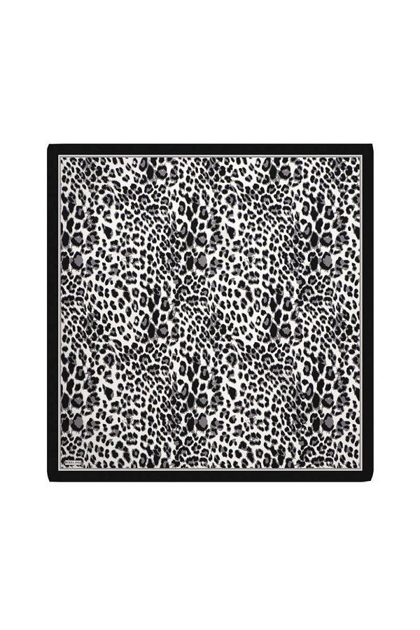 Bursa İpek-Eșarfă de mătase cu model leopard negru 1