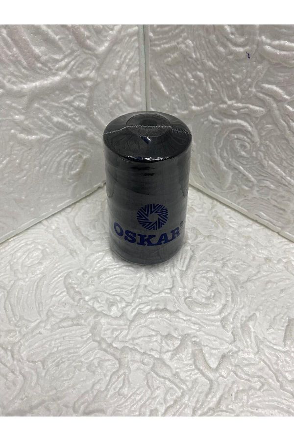 Oskar-Colored Black Polyester Sewing Thread - 120 1