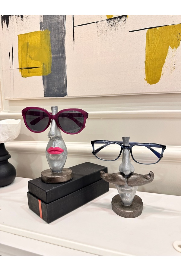FREE-Double Handmade Glasses Holder 1