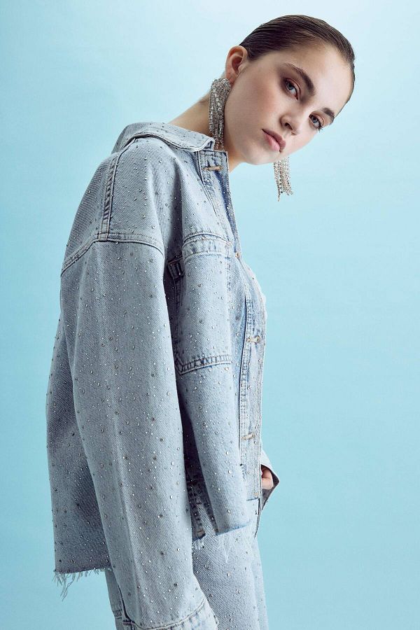 its basic-Snow Colored Women's Denim Jacket - 3S5-3 Loose Fit, 100% Cotton, Stone Detail 1