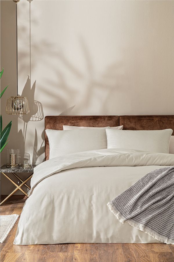 Puffy-Tau Beige Double Crepe Duvet Cover Set - Piping 1