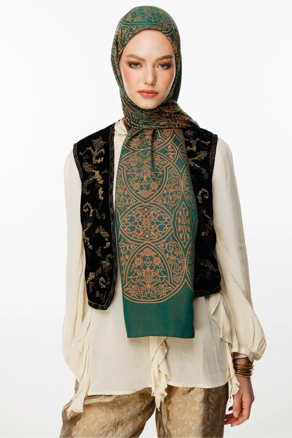 Mooncorn-Morocco Pattern Double Sided Shawl Emerald-Apricot 1