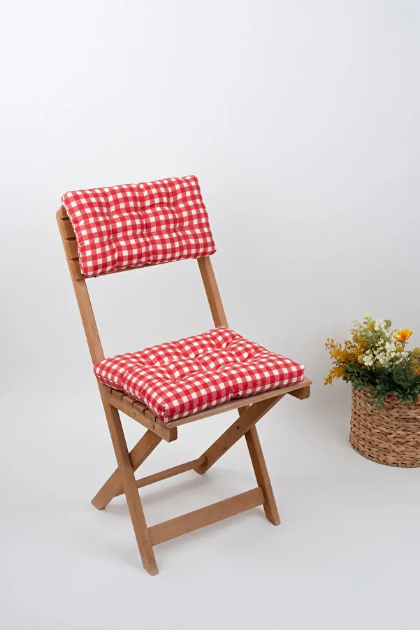 ALTINPAMUK-Bistro Gingham Red Chair Cushion with Laces 1
