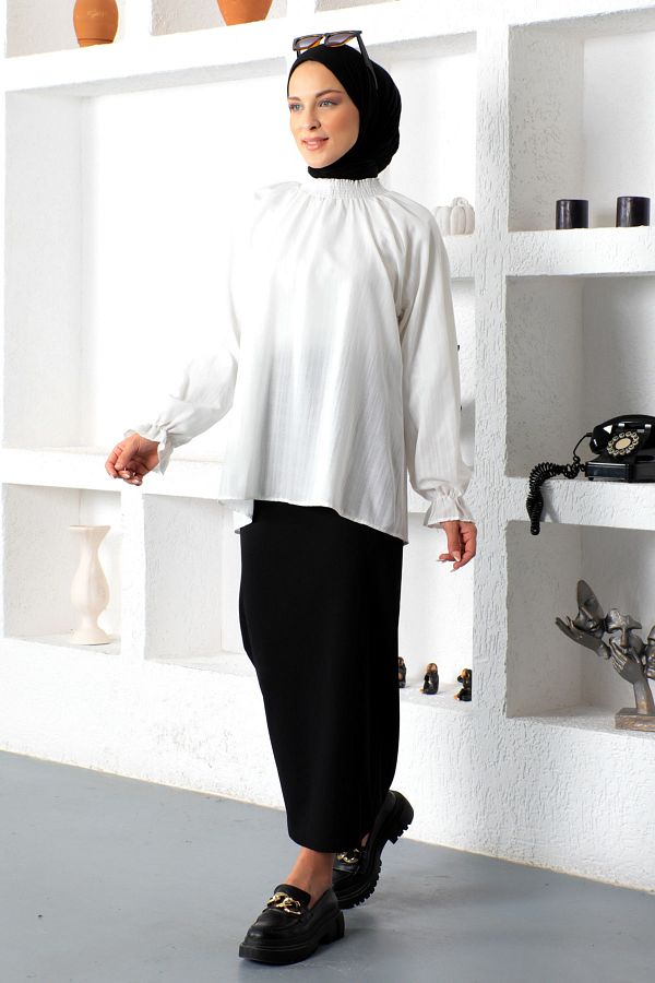 Tesettür Dünyası-Bluse mit elastischem Ausschnitt Tsd221205 Ecru 1