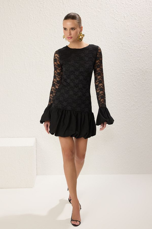 Trendyol Collection-Schwarzer, gerader Rock, Taillenöffnung, Ballonrock, gestrickte Spitze, Mini-Futter, schickes/Abendkleid 1