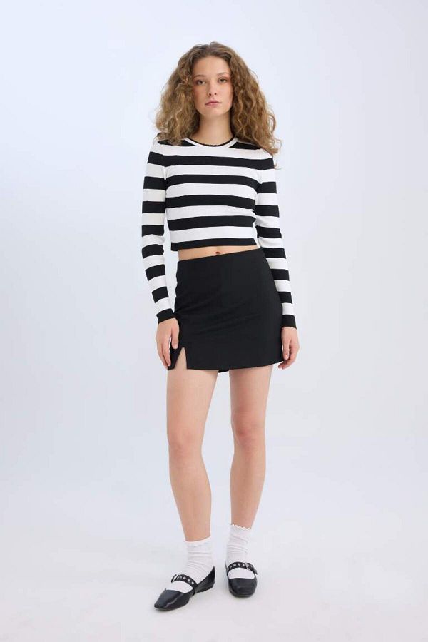 DeFacto-New Season High Waist Basic Plain Cotton Slit Lined Mini Skirt 1