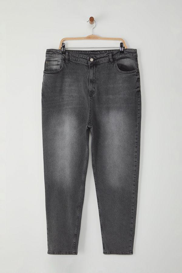 Trendyol Curve-Szare jeansy z wysokim stanem i dużym rozmiarem - Comfort Old Wash Mom TBBSS25CJ00004 1
