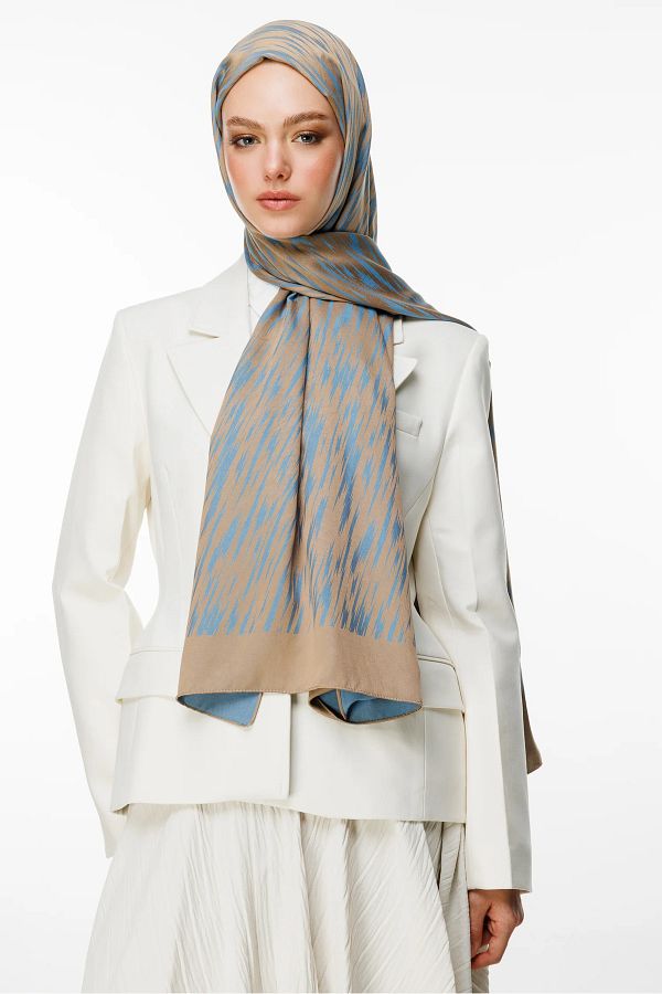 Mooncorn-Mink-Turquoise Double-Sided Shawl on Selis Pattern 1