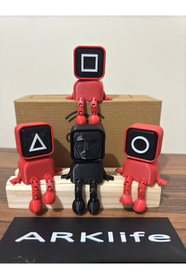 Home-Squid Game Sitting Red Soldier and Black Man Set of 4 1