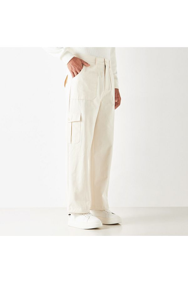 Iconic-Solid Relaxed Fit Pants With Pockets 1