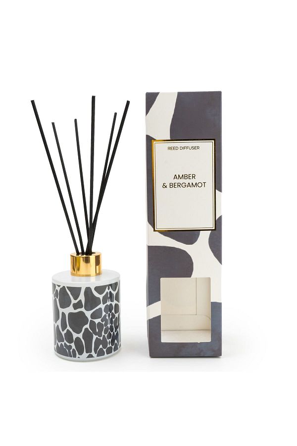 HKG--CAN 150ML REED DIFFUSER GIRAFFE PRINT – 10% AMBER SHEA SCENT (3016-6651) 1
