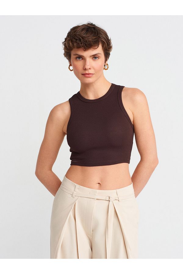 Dilvin-20820 Stitching Effect Crop Top-Dark Brown 1