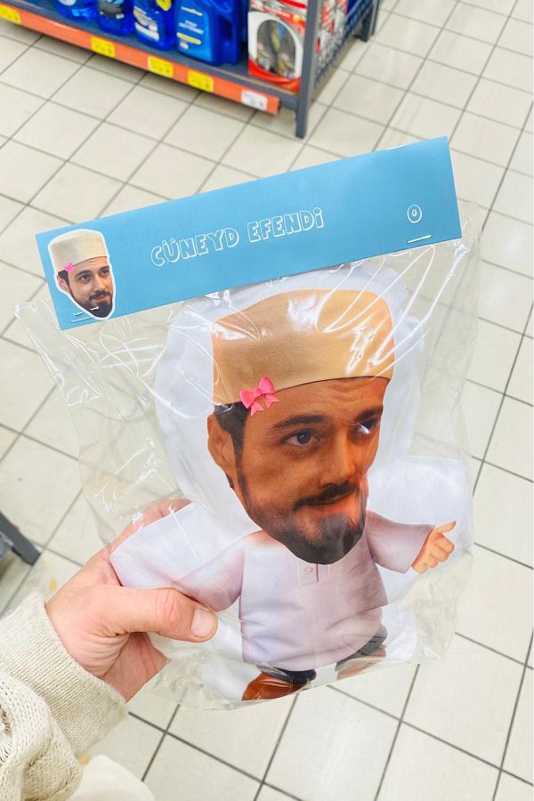 HOPENA-Cüneyd Efendi 3D Mini Plush Pillow 1